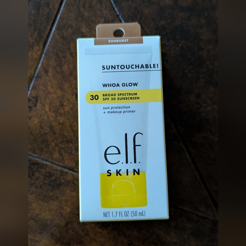 e.l.f Skin Whoa Glow Primer SPF 30 Bronze Shimmer